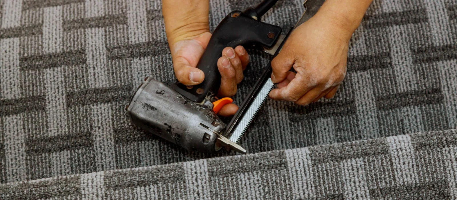 Merdiven Ve Kaymaz Yer Kaplamaları